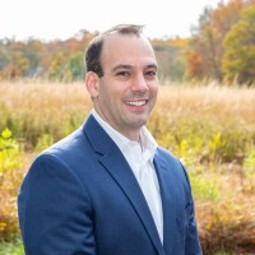 Daniel Valenti, Portfolio Manager